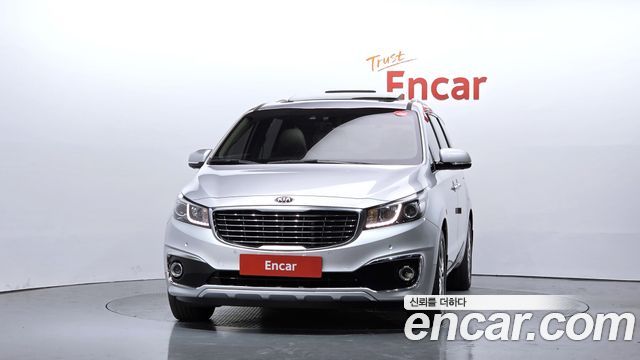 Kia Canival 2016 — photo 3