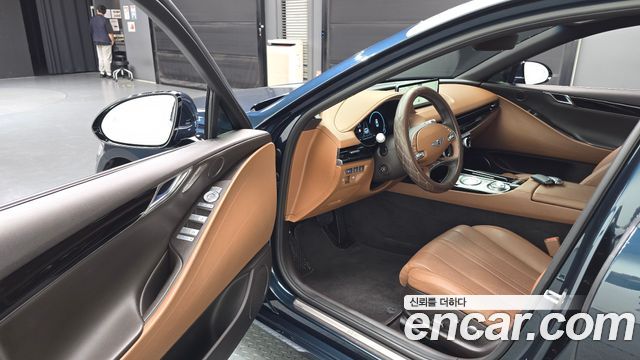 Genesis G80 2022 — photo 13