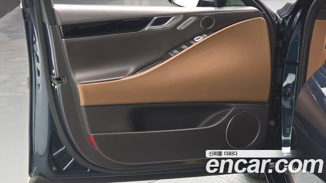 Genesis G80 2022 — photo 14