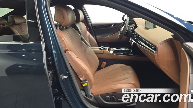 Genesis G80 2022 — photo 16
