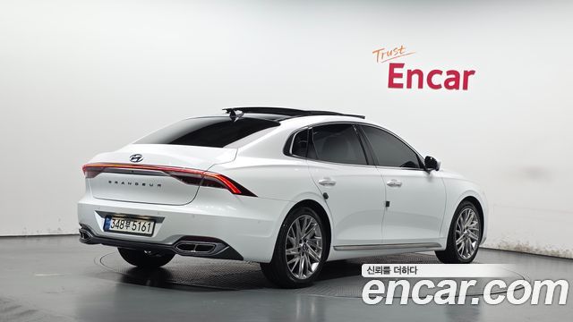 Hyundai Grandeur 2022 — photo 2