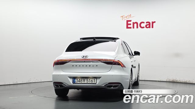 Hyundai Grandeur 2022 — photo 4