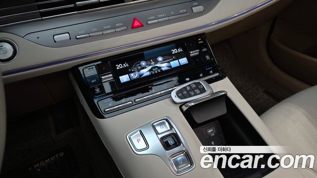 Hyundai Grandeur 2022 — photo 9