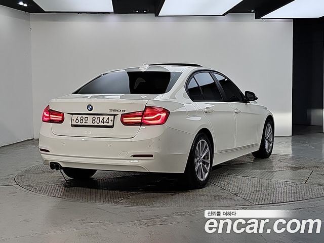 BMW 3-Series 2017 — photo 4