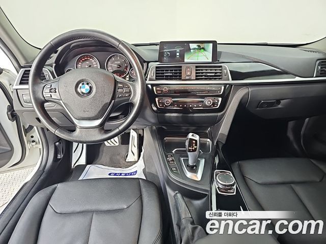 BMW 3-Series 2017 — photo 5