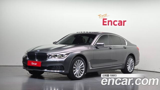 BMW 7-Series 2016 — photo 1