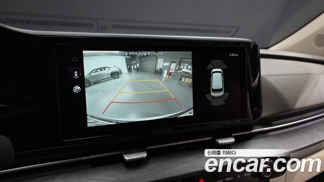 Kia Canival 2023 — photo 21