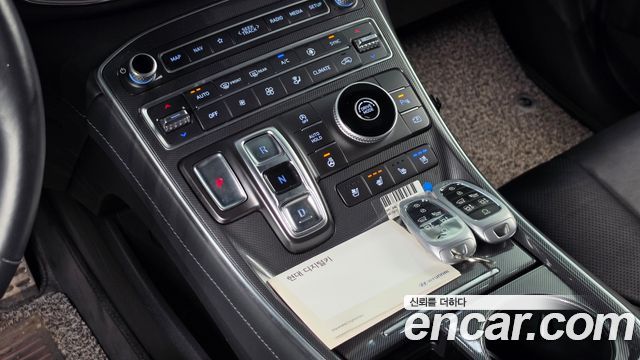 Hyundai Santafe 2021 — photo 12