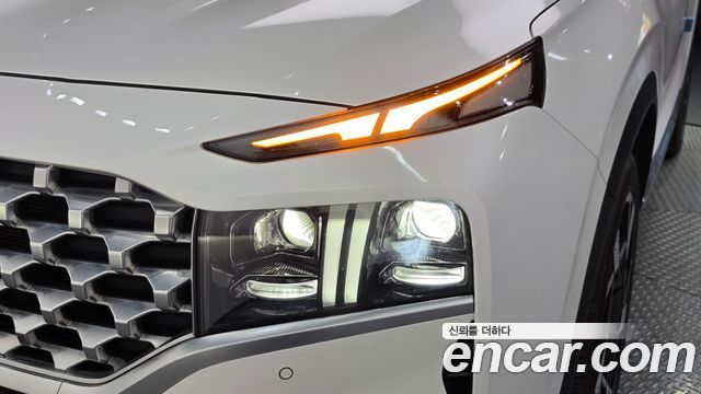 Hyundai Santafe 2021 — photo 8
