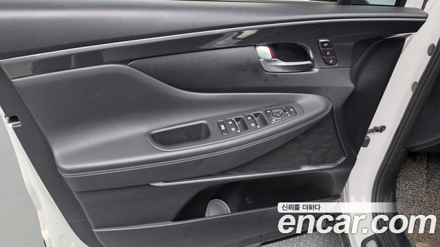 Hyundai Santafe 2021 — photo 14