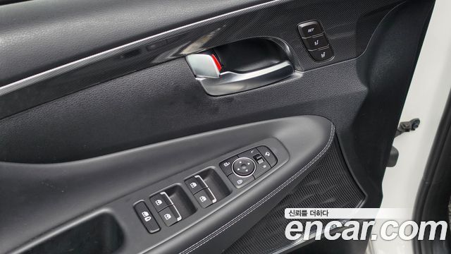 Hyundai Santafe 2021 — photo 28