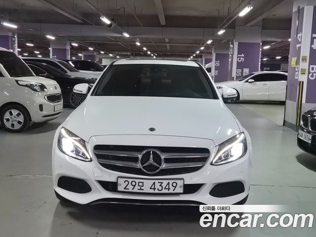 Mercedes-Benz C-Class 2018 — photo 3