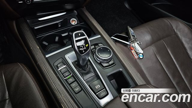 BMW X5 2015 — photo 9