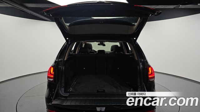 BMW X5 2015 — photo 20