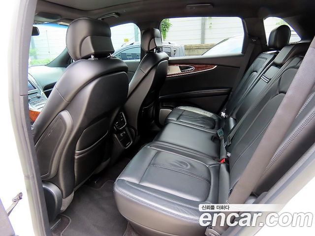 Lincoln MKX 2016 — photo 6
