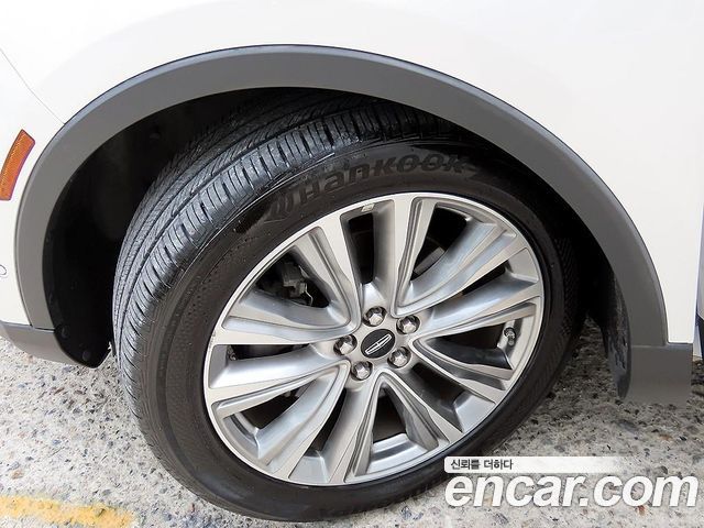 Lincoln MKX 2016 — photo 20