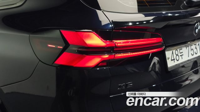 BMW X5 2019 — photo 9