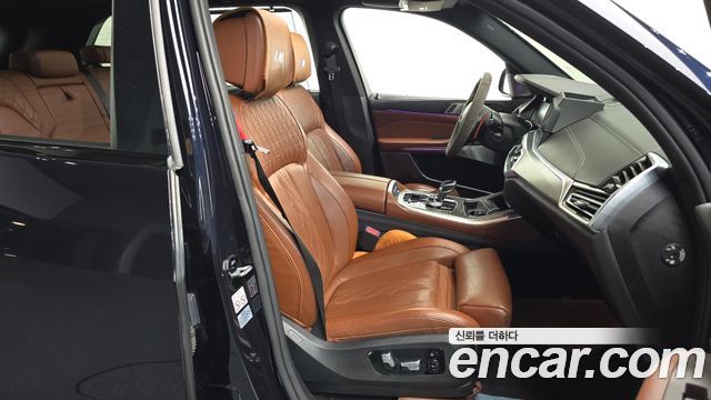 BMW X5 2019 — photo 16
