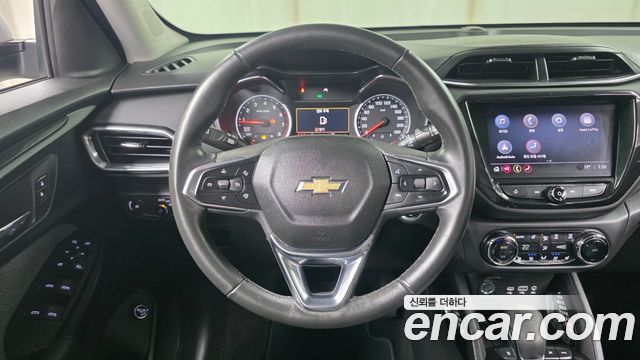 Chevrolet Korea Trailblazer 2023 — photo 13