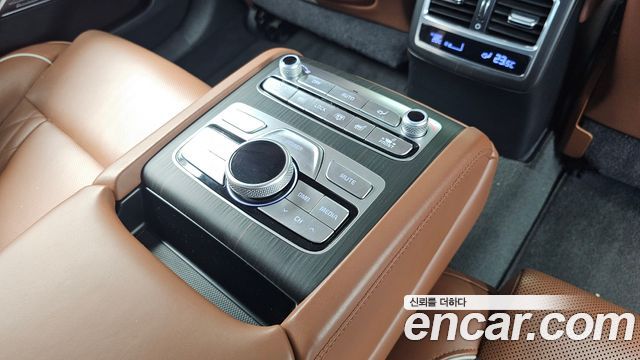 Kia K9 2019 — photo 35
