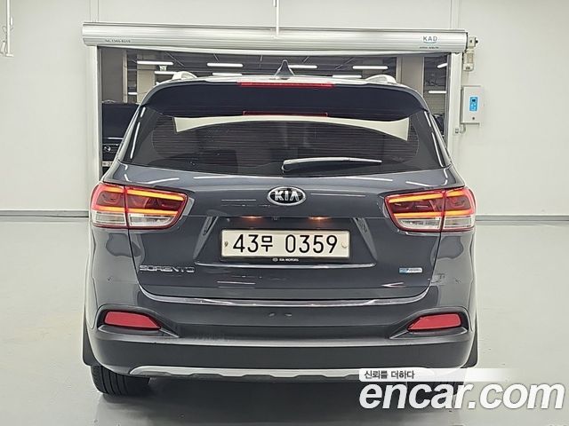 Kia Sorento 2017 — photo 3