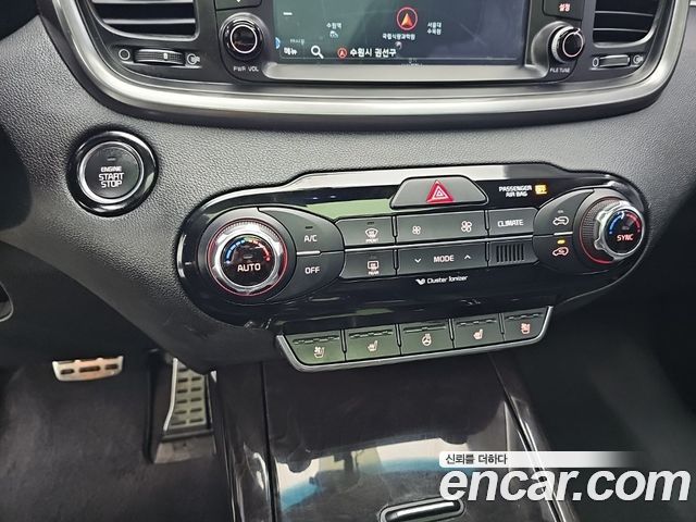 Kia Sorento 2017 — photo 10