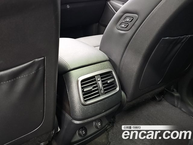 Kia Sorento 2017 — photo 13