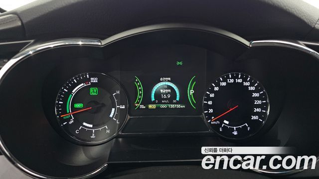 Kia K5 2012 — photo 11
