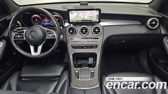 Mercedes-Benz GLC-Class 2020 — photo 10