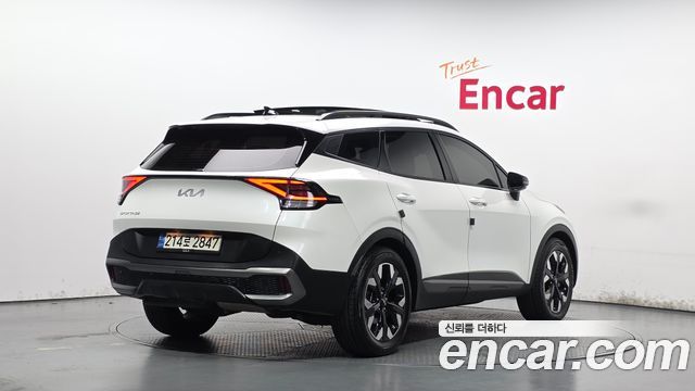Kia Sportage 2022 — photo 2