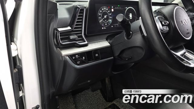 Kia Sportage 2022 — photo 19