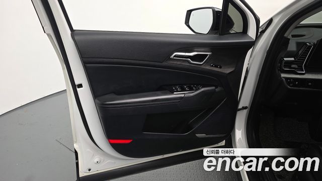 Kia Sportage 2022 — photo 14