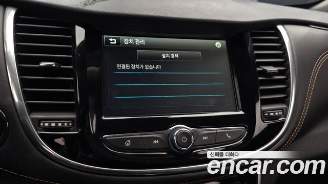Chevrolet Korea Trax 2019 — photo 22