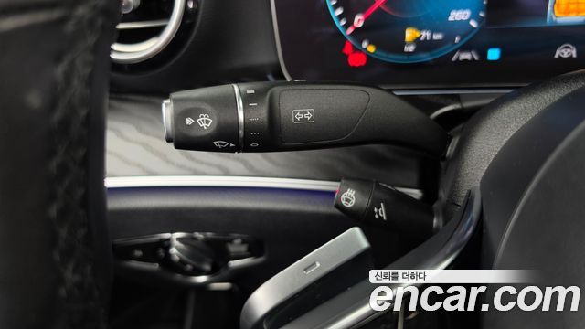Mercedes-Benz E-Class 2023 — photo 23
