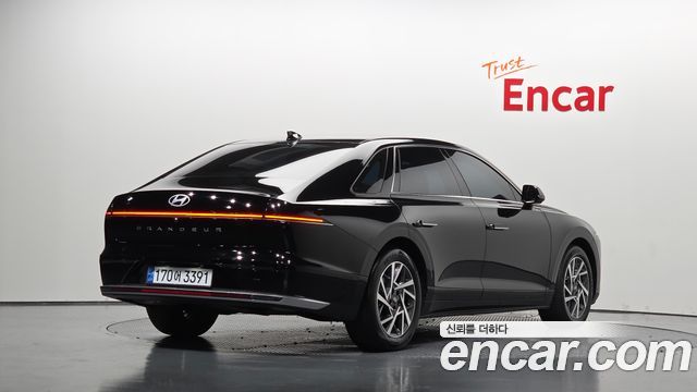 Hyundai Grandeur 2023 — photo 2