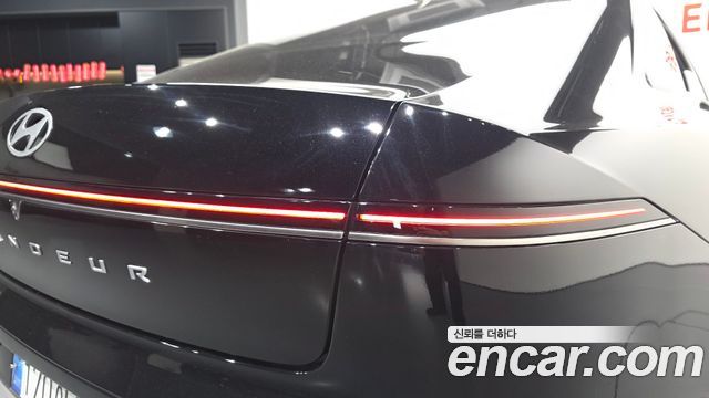 Hyundai Grandeur 2023 — photo 9