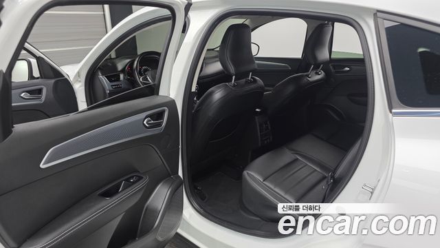 Renault Korea XM3 2022 — photo 17