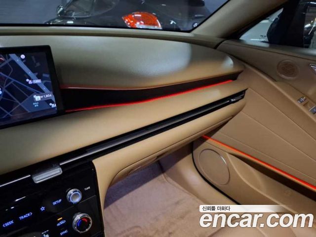 Genesis G80 2025 — photo 11