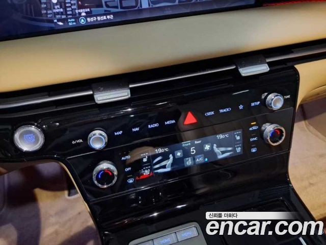 Genesis G80 2025 — photo 16