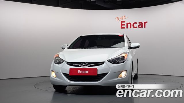 Hyundai AVANTE 2011 — photo 3