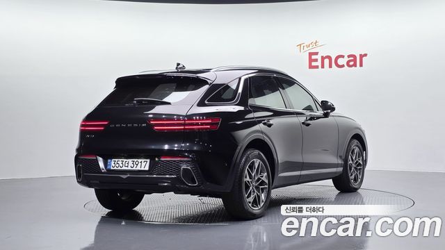 Genesis GV70 2021 — photo 2