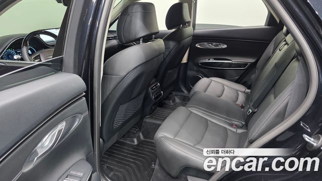 Genesis GV70 2021 — photo 18