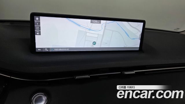 Genesis GV70 2021 — photo 20