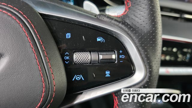 Genesis GV70 2021 — photo 25