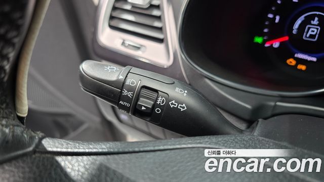 Hyundai Santafe 2015 — photo 16