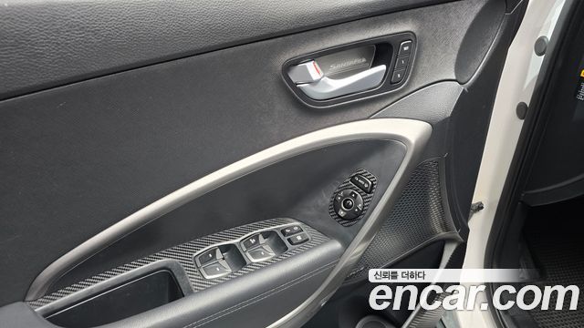 Hyundai Santafe 2015 — photo 18