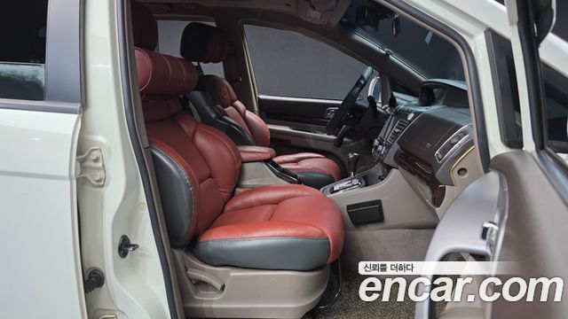 KG Mobility KORANDO 2014 — photo 11