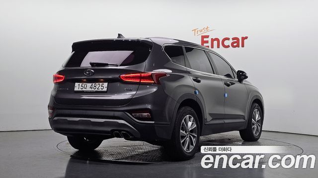 Hyundai Santafe 2019 — photo 2