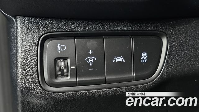 Hyundai Santafe 2019 — photo 13