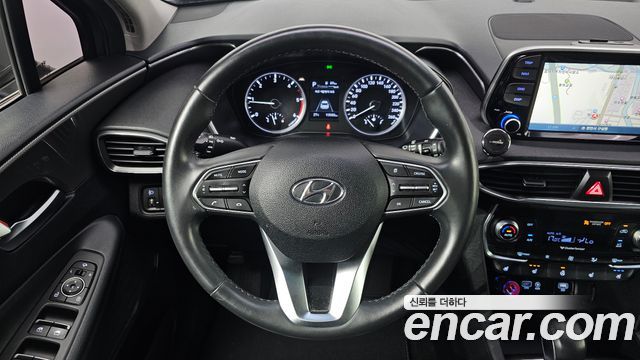 Hyundai Santafe 2019 — photo 14